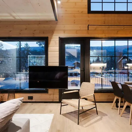 Spacious For 9 With Sauna
